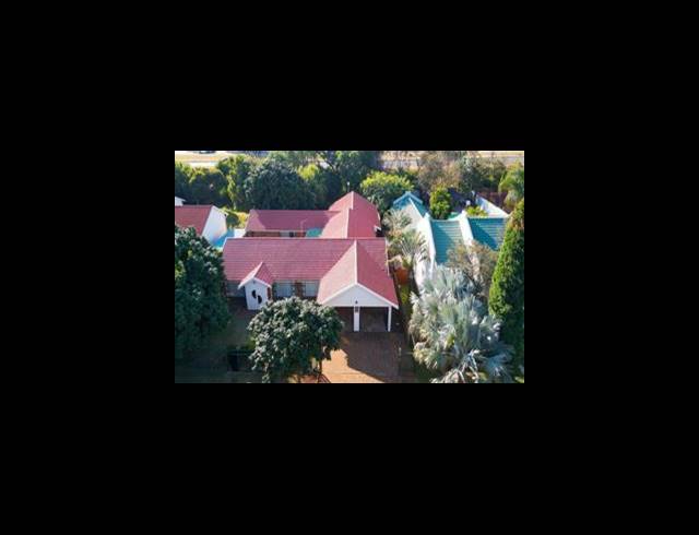 4 BEDROOM HOUSE FOR SALE IN AMANDASIG